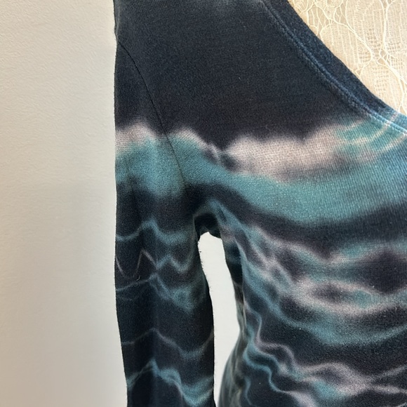 Fun Long sleeve Tie dye - Picture 2 of 7